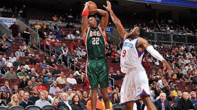 新注意到他 新注意到他