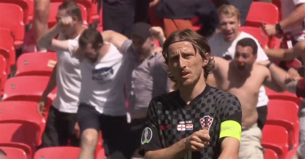 无绝对优势 无绝对优势