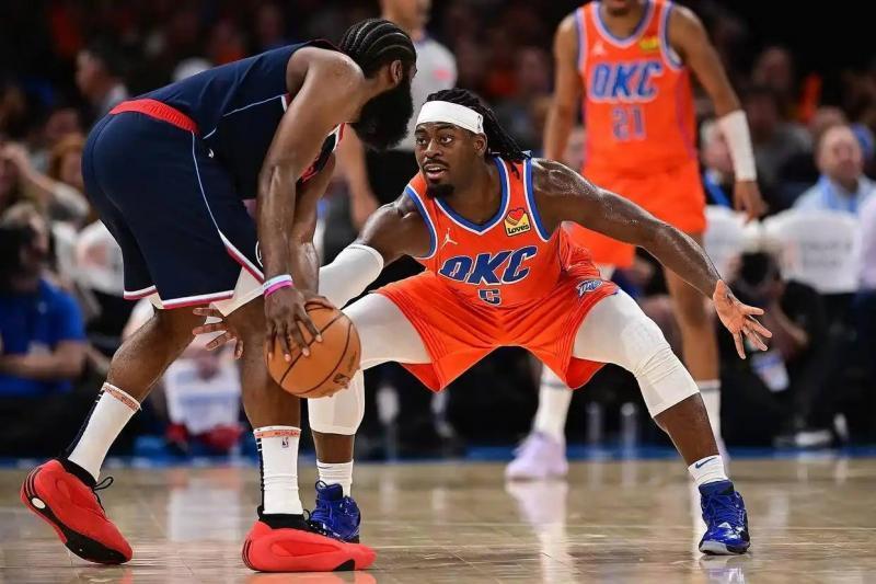 都充满悬念 都充满悬念