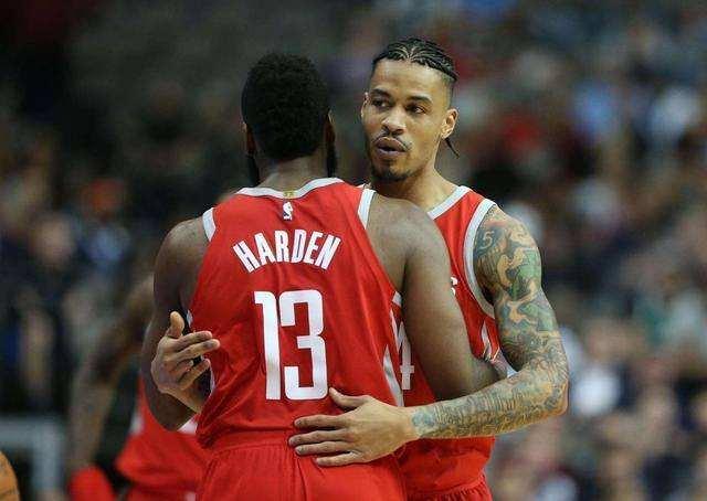 球迷们无不 球迷们无不