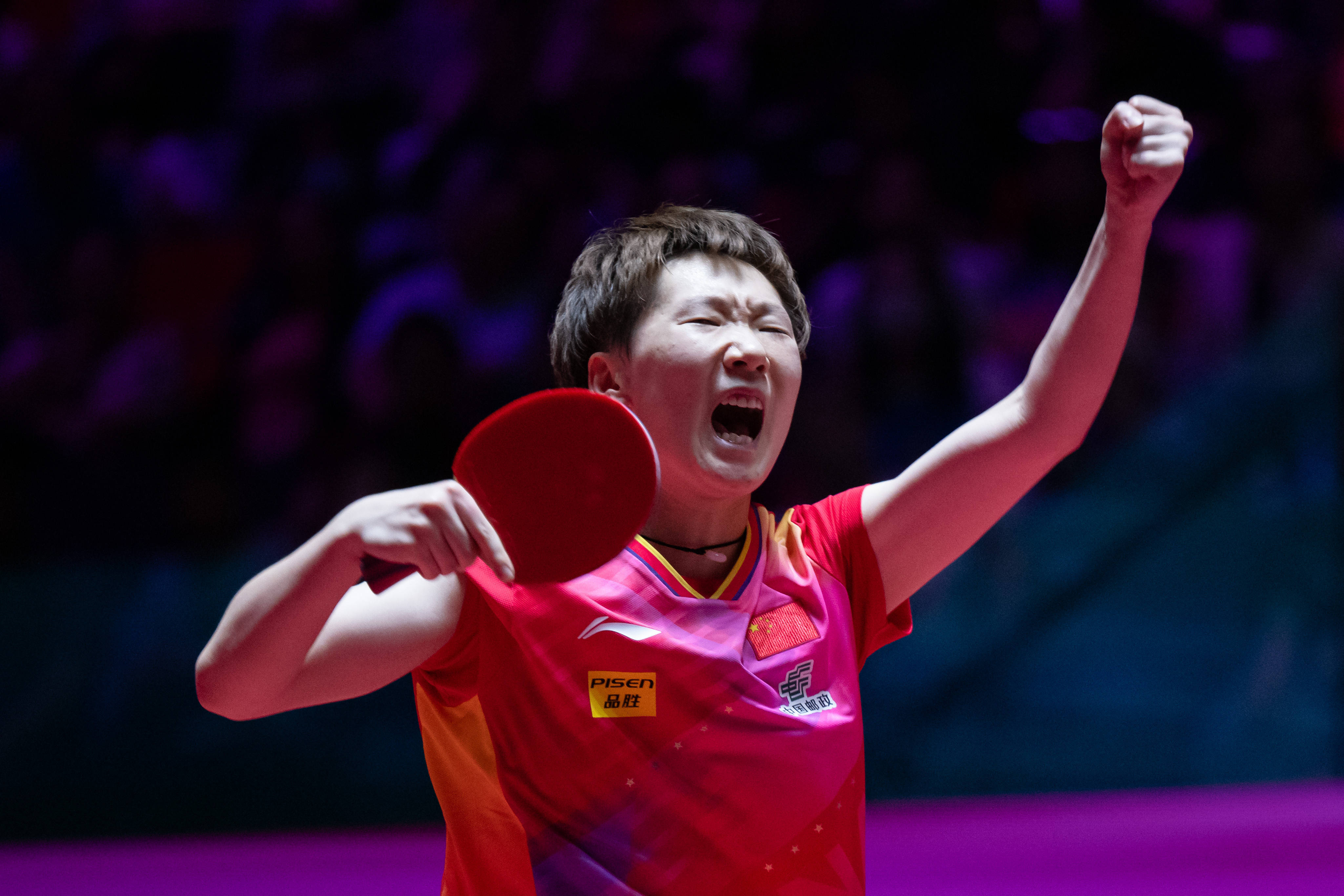 员之间的默 员之间的默