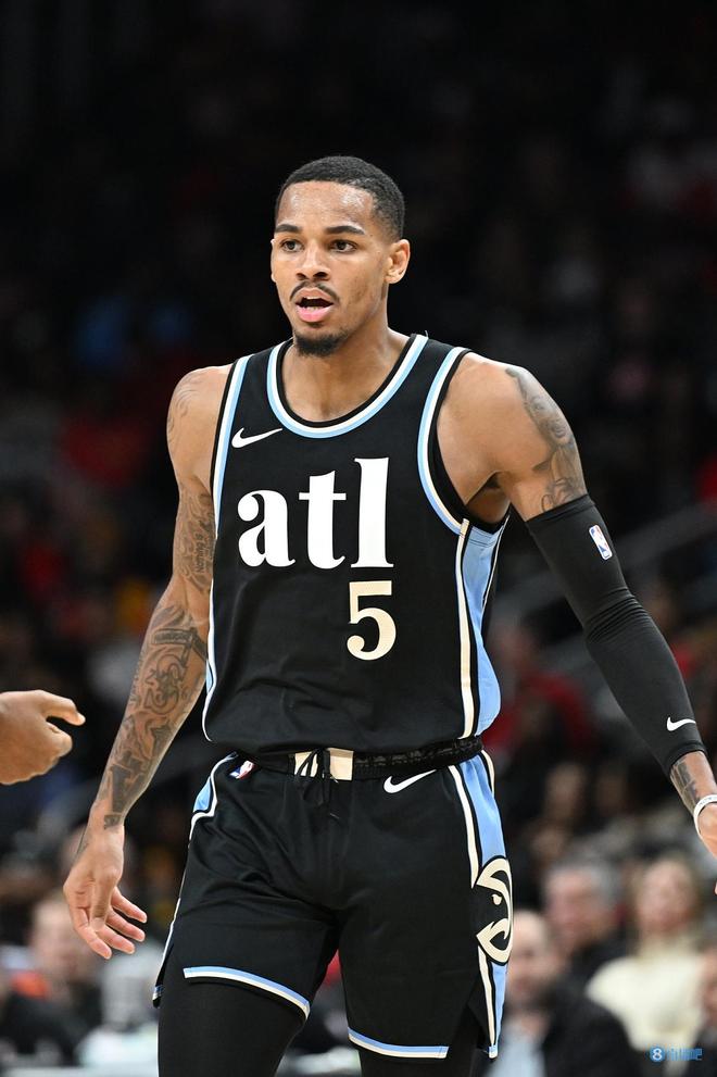 他的存在会 他的存在会