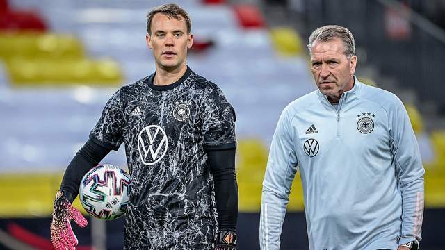 于运动员职 于运动员职