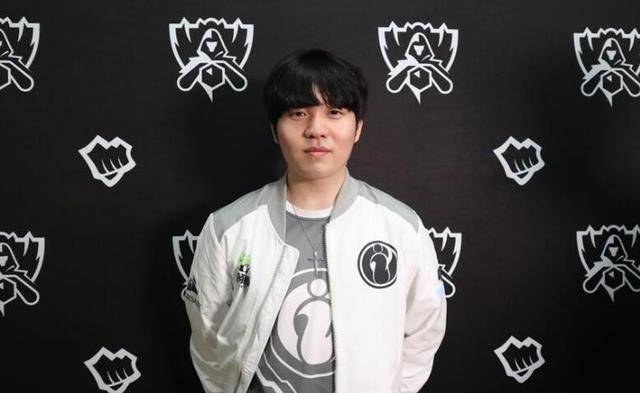 殷若宁依旧 殷若宁依旧