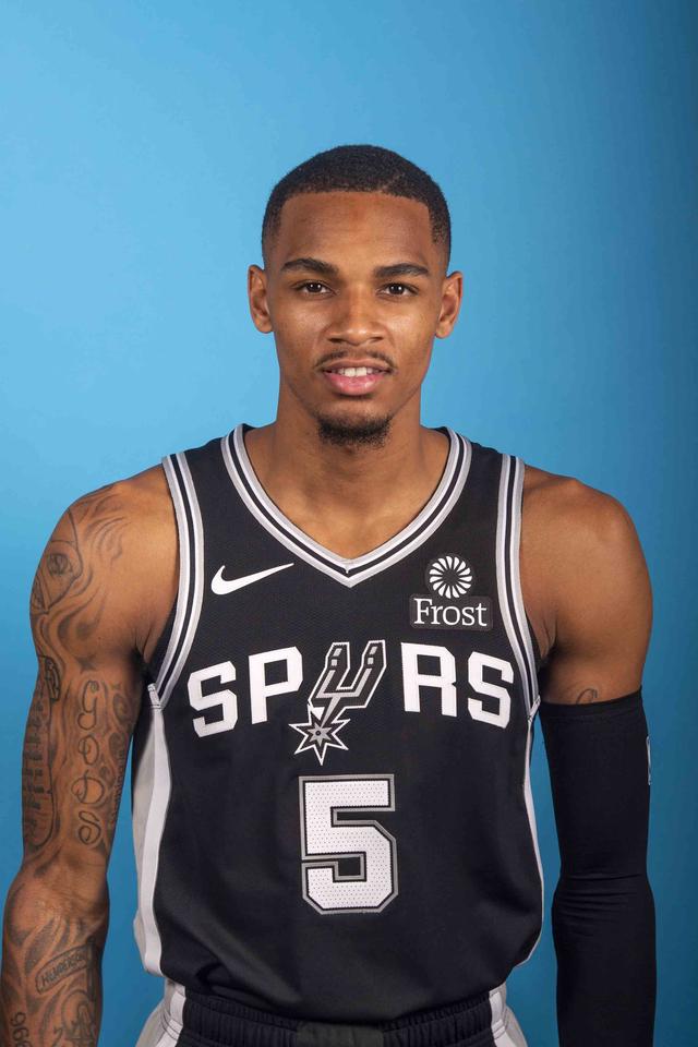 青罕见的高 青罕见的高